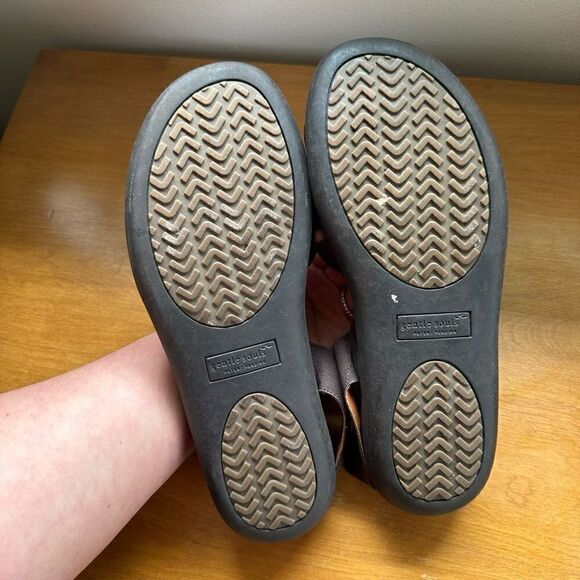 Gentle Souls Get Goin leather pewter and brown elastic strap sandal - Picture 9 of 10